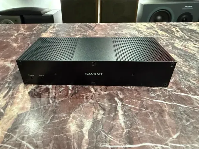 Servidor de Áudio IP Savant PAV-SMS2001-10 Igual Jbl Alexa Speaker Som Echo Som Integrado