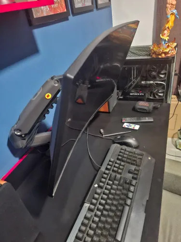 Monitor gigabyte curvo 1440p hdr
