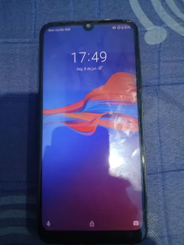 Moto e6 plus