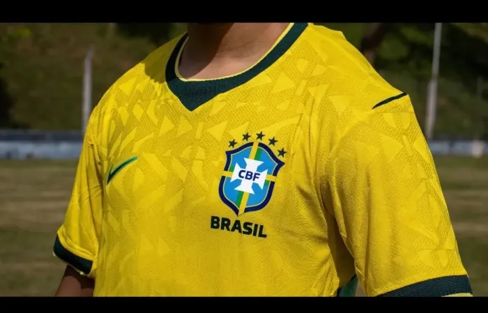 Camisa Brasil Amarela Copa Versão Jogador ?