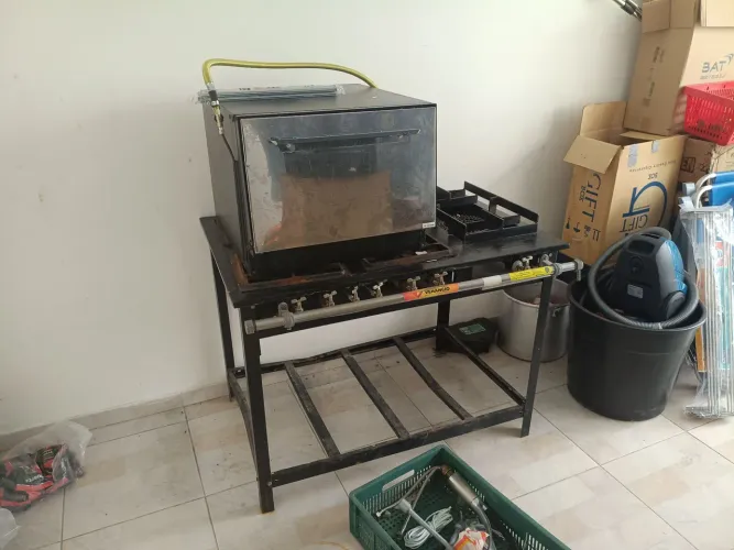 Fogão industrial e forno