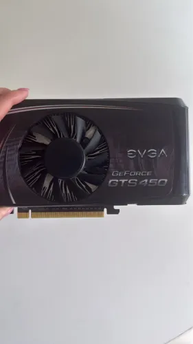 Placa de Vídeo EVGA GeForce GTS 450 1GB GDDR5