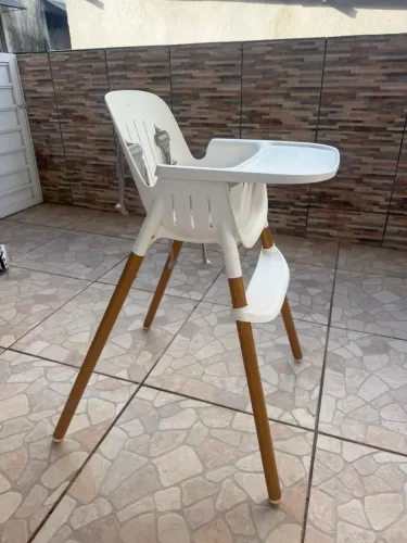 Cadeira alimentação