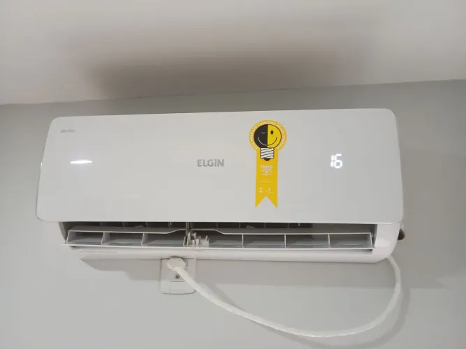 Ar condicionado Elgin 12 BTUs