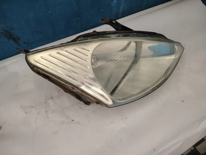 Farol Ford Focus Lado Direito Usado Original Ano 2004 
