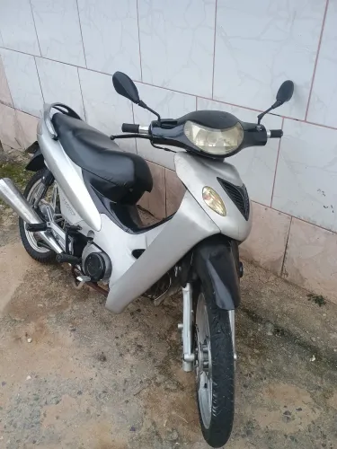 Vendo moto Sundown Web 100cc em dia