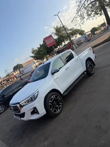 Toyota Hilux CD SRX 4X4 2.8 TDI 16V Diesel Aut. 2019