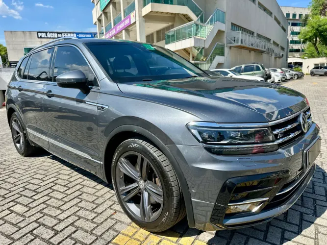 Volkswagen Tiguan Allspac R-line 350 TSI 2.0 4X4 2018