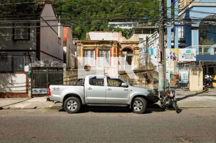 Casa de rua : / Residencial / Botafogo