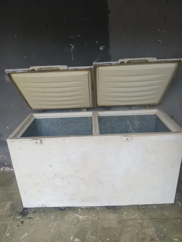FREEZER