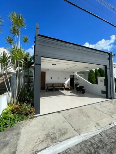 Alugo casa com piscina 100% mobiliado, em condomínio fechado no bairro sim