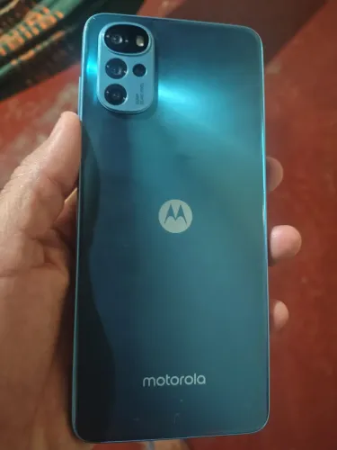 Vendo celular moto g22 128 GB de memória 99 9 *