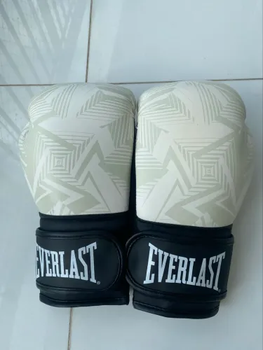 Luva Spark Everlast Boxe/ Muay Thai 12oz