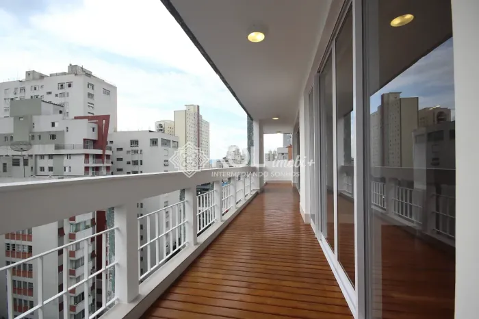 Cobertura 4 Quartos com 2 Suítes e 382m² - Higienópolis