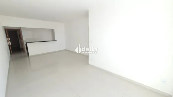 Apartamento com 3 quartos sendo 2 suítes disponível para venda no bairro Santa Mônica em U