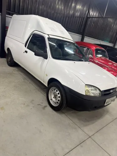 Ford Courier 1.6 L/ 1.6 Flex 2011