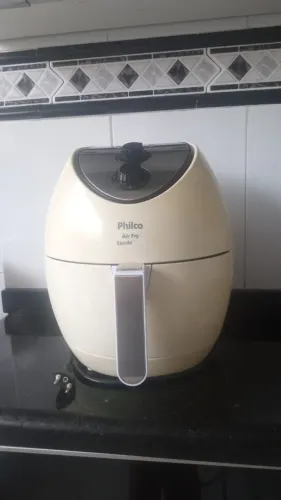 Air Fryer e Batedeira ( Desocupar lugar)