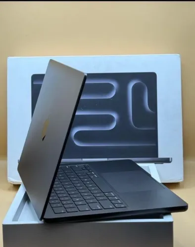 MacBook Pro 14-inch M3 PRO 