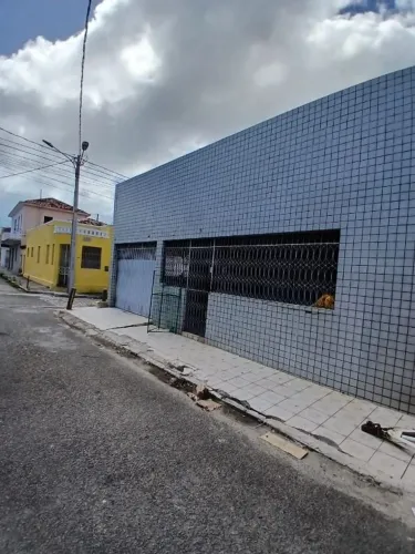 Casa com 4 dormitórios à venda, 107 m² por R$ 230.000,00 - Cidade Alta - Natal/RN