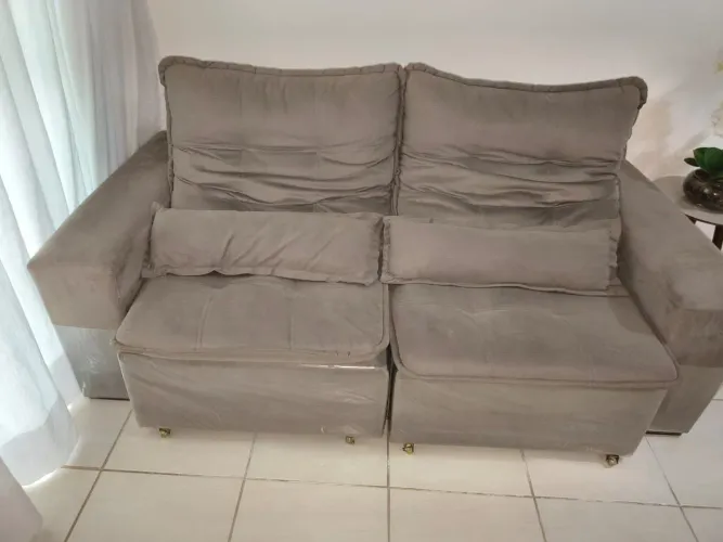 Sofá retrátil