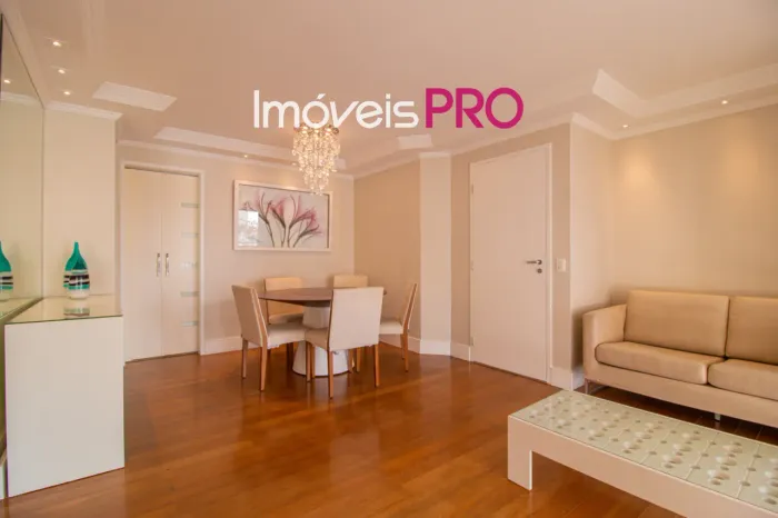 Apartamento para locação com 98m² em Moema - São Paulo.