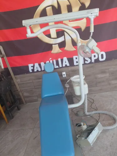 CADEIRA ODONTOLÓGICA COMPLETA GNATUS