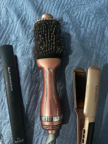 Escova rotatória e chapinha
