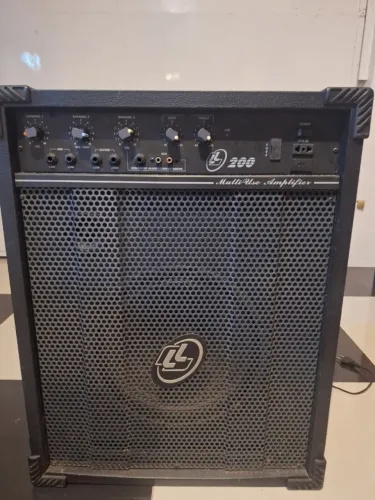 CAIXA DE SOM LL 200, 200 W, ENTRADA P/MIC/GUITARRA/VIOLÃO