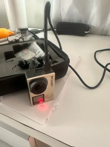 GoPro Hero 4 Silver + Kit completo de acessórios 
