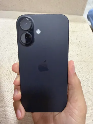 iPhone 16 128GB Preto - Impecável
