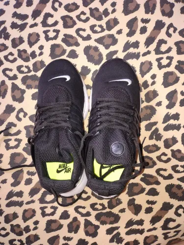 Tênis Nike Air Primeira Linha