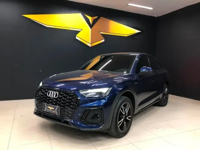 Audi Q5 SB Perf. 2.0 TFSIe S.tr. QT (hib.) 2022