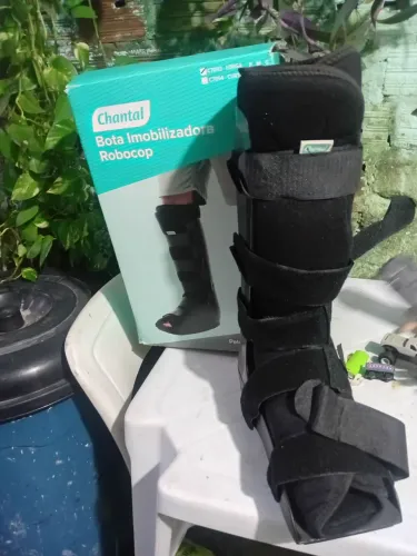Bota imobilizadora Robocop