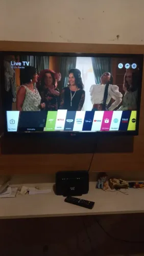 TV LG 32 Smart perfeito estado só 399