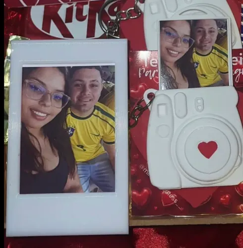Chaveiro instax + polaroide 