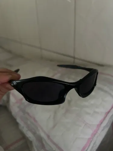 Oculos oakley / armação metal