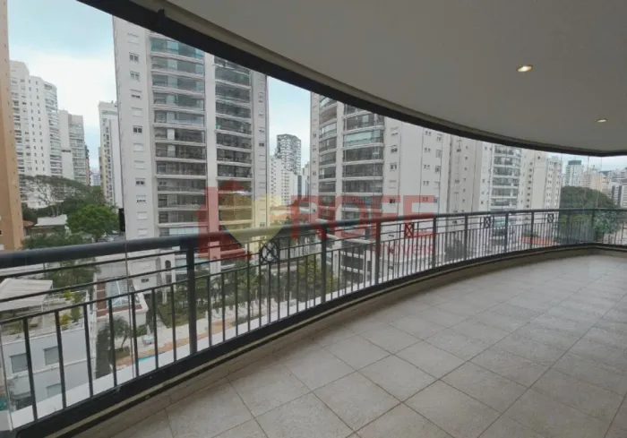 Venda Condomínio Domani Parque III - 245m2 - 4 suítes e 4 vagas ? Moema Pássaros