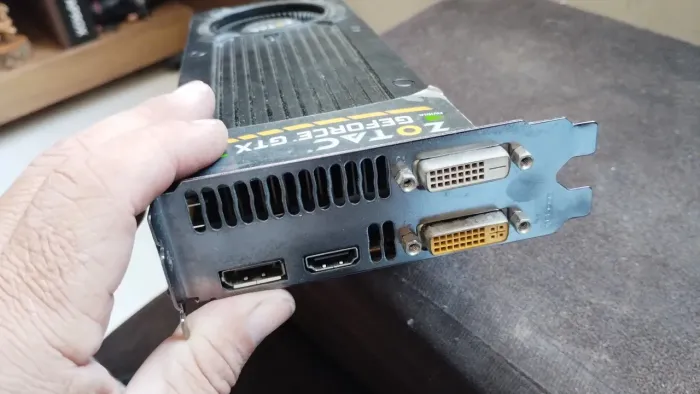 Placa de vídeo GTX760 2GB RAM gotac