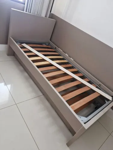 Cama + bi-cama + painel TV + escrivaninha