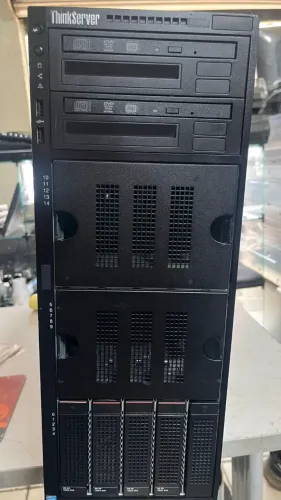 Servidor Lenovo ThinkServer TD350