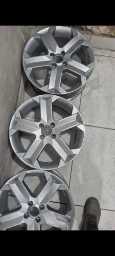 Vende se Rodas ARO 17 valor 2.500