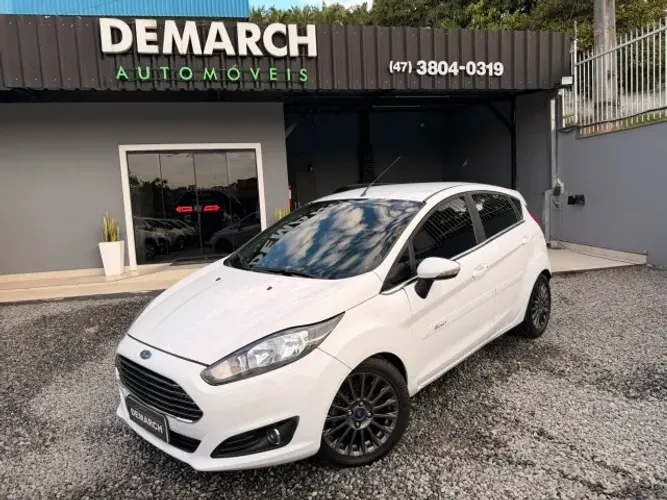 Ford Fiesta Titanium 1.6 16V Flex Mec. 2015