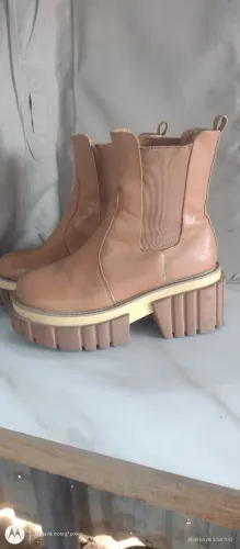 Bota traturada