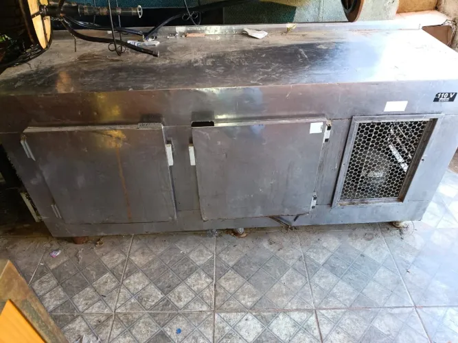 Balcão Refrigerado (FUNCIONANDO PERFEITAMENTE)1,50 Metros 110V