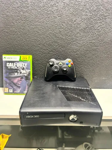 Xbox 360 Slim Preto Original + Call of Duty: Ghosts + Kit Completo