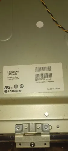 Display Lc320exe