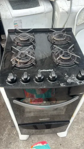 Vendo fogão Continental quatro bocas tampa de vidro funcionando tudo