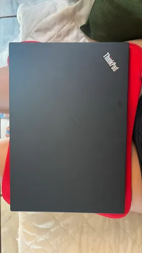 Vende notebook Lenovo