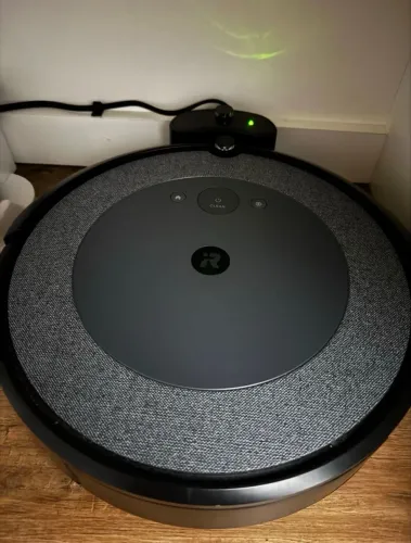 Robô Aspirador IRobot Roomba I3