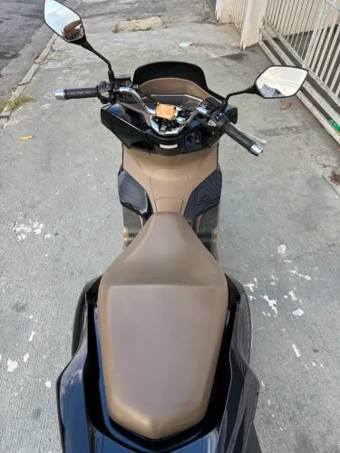 HONDA PCX DLX